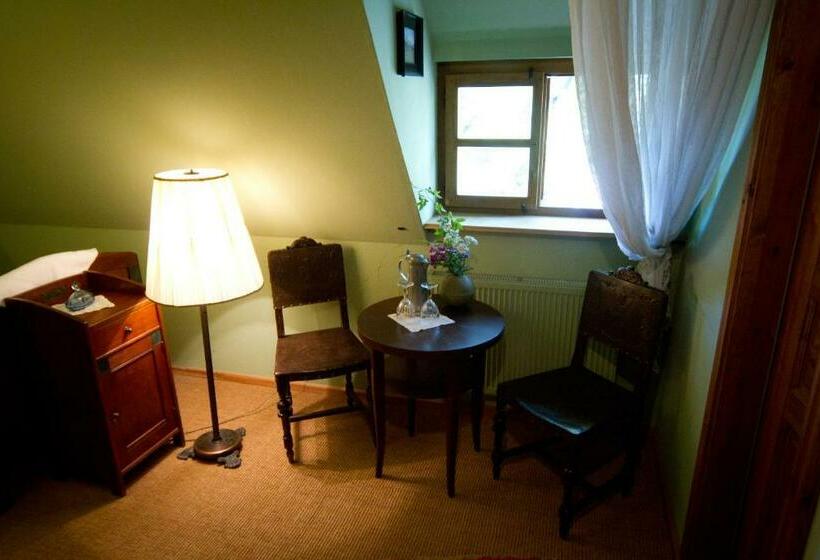 ホテル Klausenhof