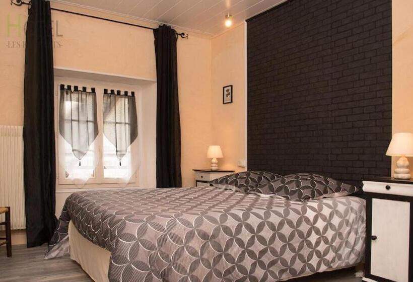 Отель Les Remparts