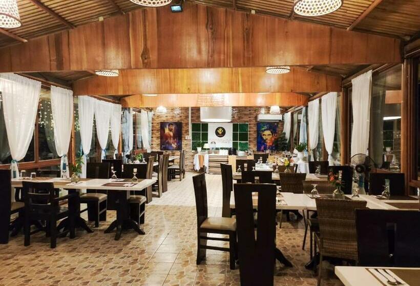 בית מלון כפרי Maharlika Pilipinas Tagaytay