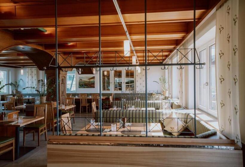 ホテル Mahorko Wein Wellness Wasserbüffel