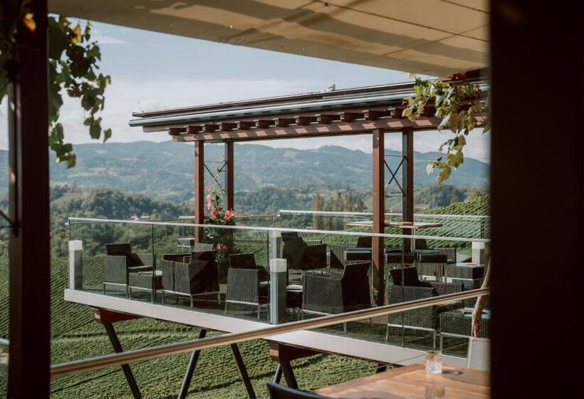 ホテル Mahorko Wein Wellness Wasserbüffel