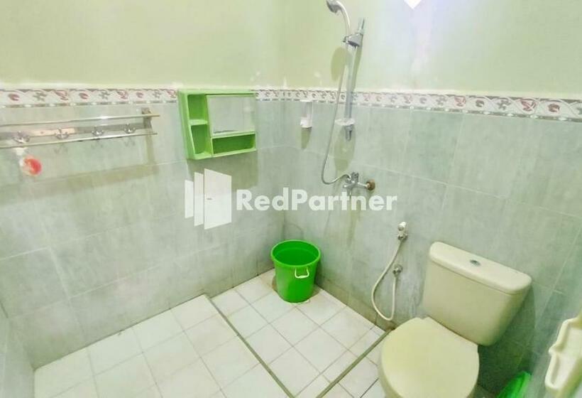 בית מלון כפרי Mutya Rejeki Homestay Syariah Soppeng Redpartner