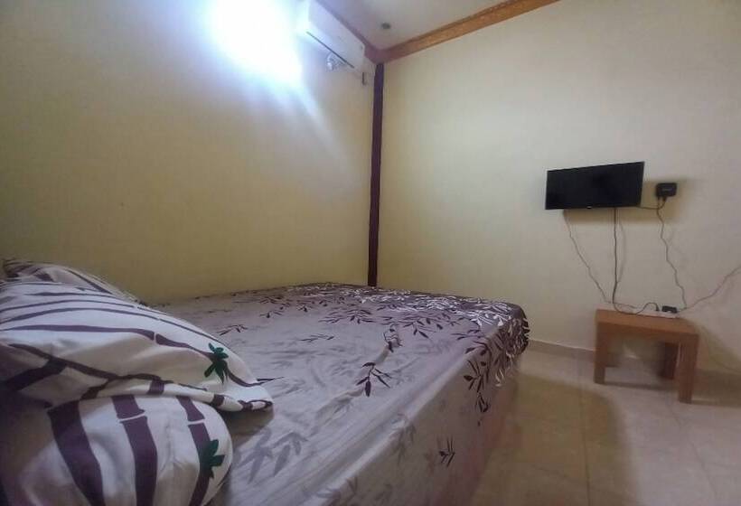 בית מלון כפרי Oyo 90731 Ekreasi Home