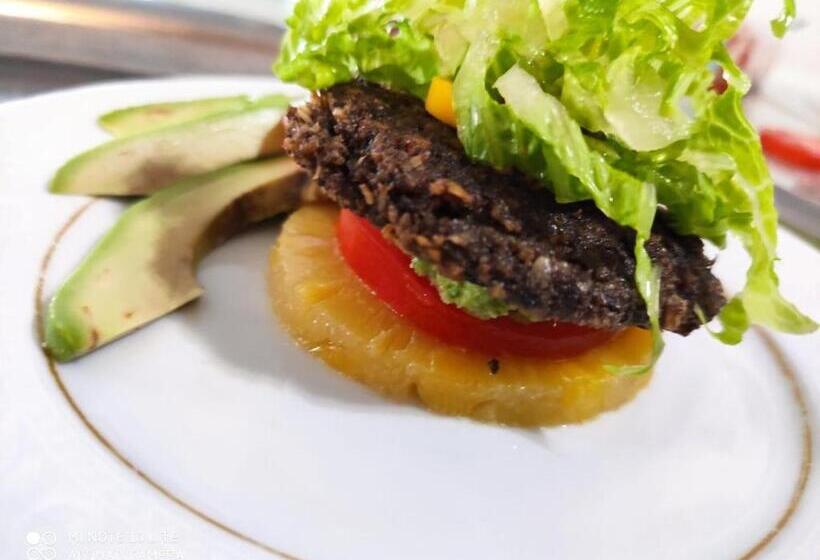 בית מלון כפרי Palace Gokbel