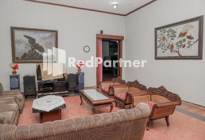 فندق Rajawali Guest House Mitra Reddoorz