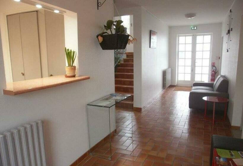 ホテル Résidence Hôtelière Du Magnoac