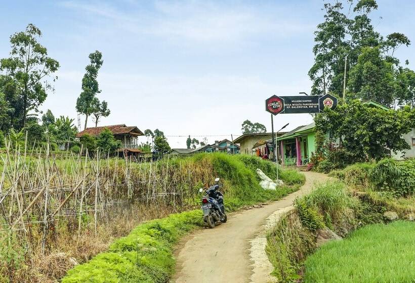 Отель Spot On 90991 Eco Tourism Desa Panundaan Ciwidey 2 Syariah