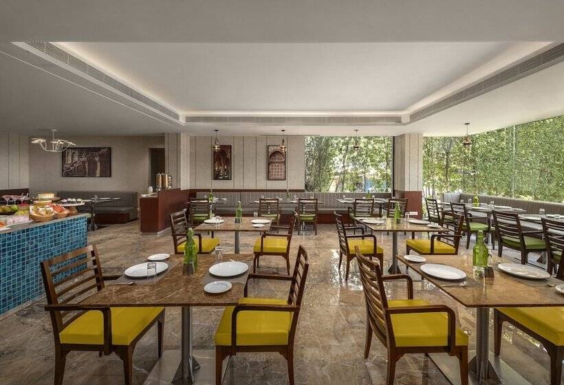 בית מלון כפרי The Neemaya