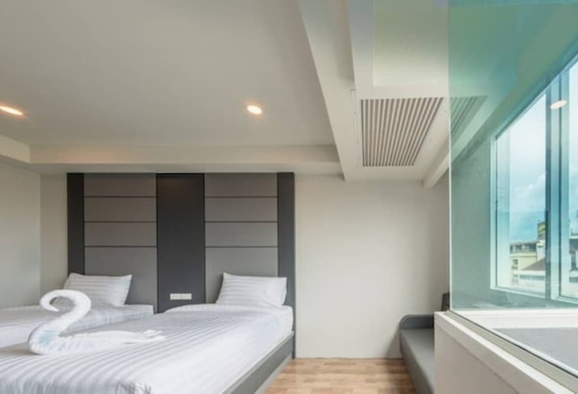 Отель The Ring Border