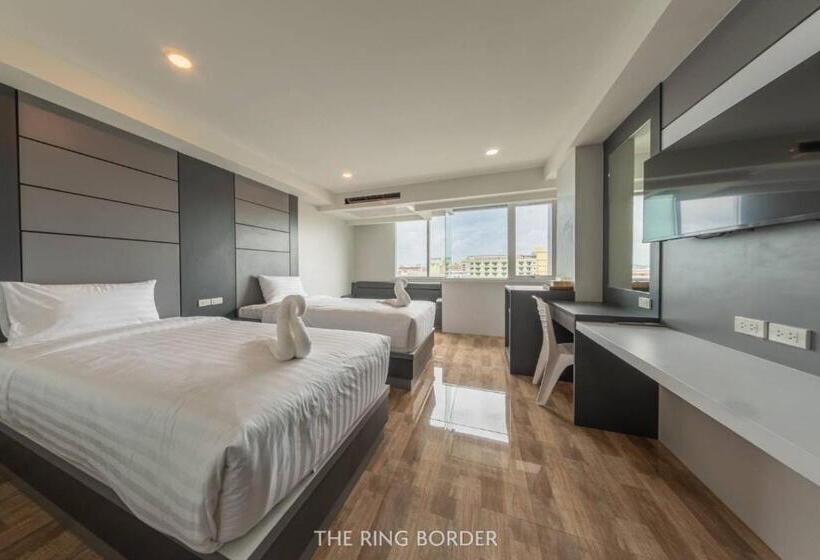 Отель The Ring Border