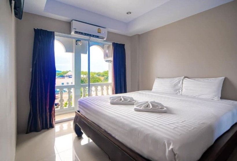 فندق Tyler Cherngtalay