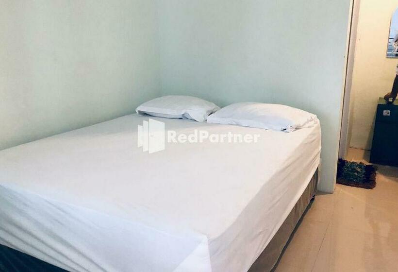 ホテル Wisma Suci Syariah Polewali Mandar Mitra Reddoorz