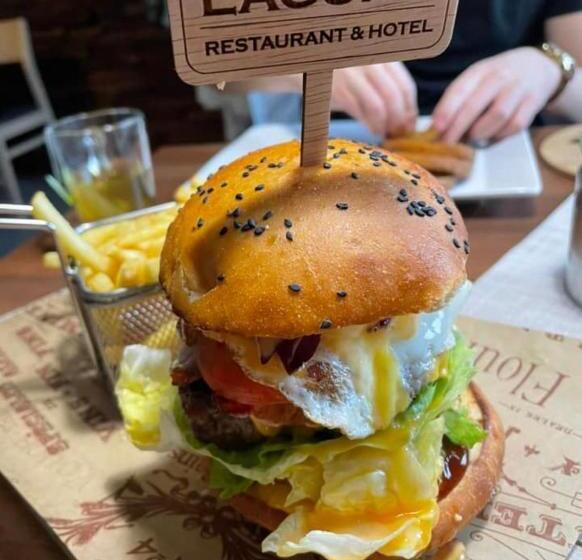 Laguna Hotel & Restaurant