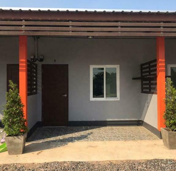 渡假胜地  เอ็นพี เดอะปาย ห้องพักนครสวรรค์