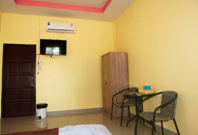 渡假胜地  เอ็นพี เดอะปาย ห้องพักนครสวรรค์