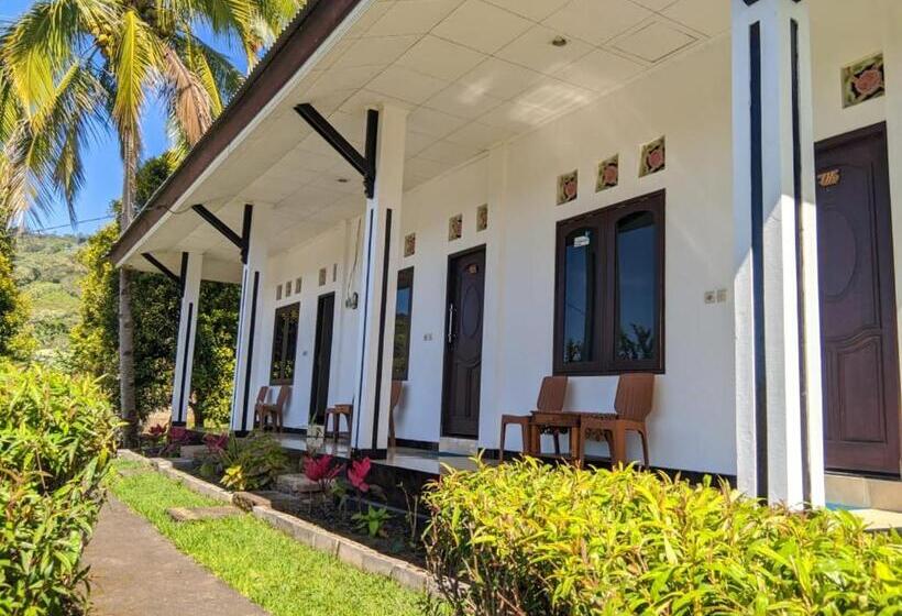 پانسیون Andy S Lodge Kelimutu