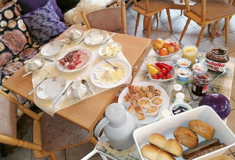 ペンション Bergheisl Rübenau