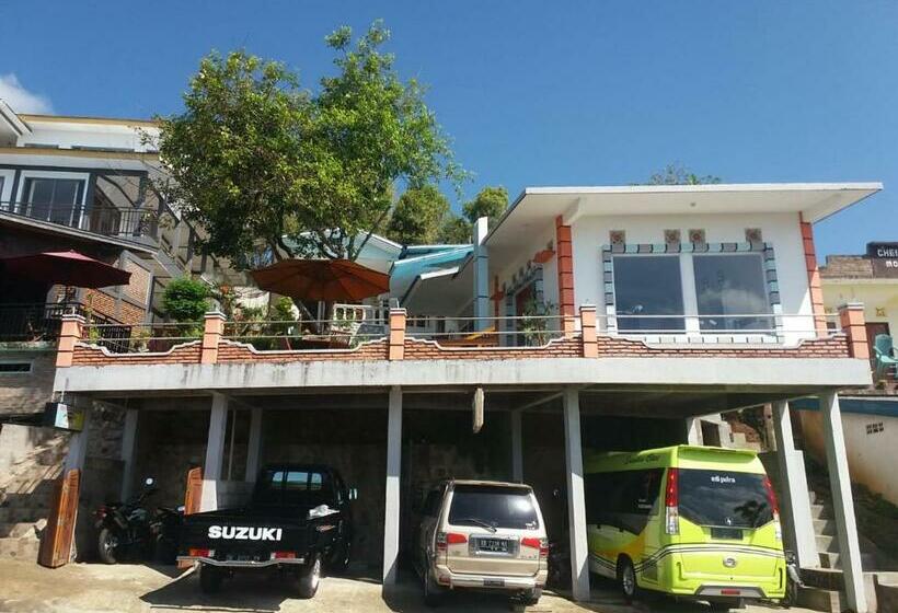 ペンション Bintang Bungalow Tour & Travel