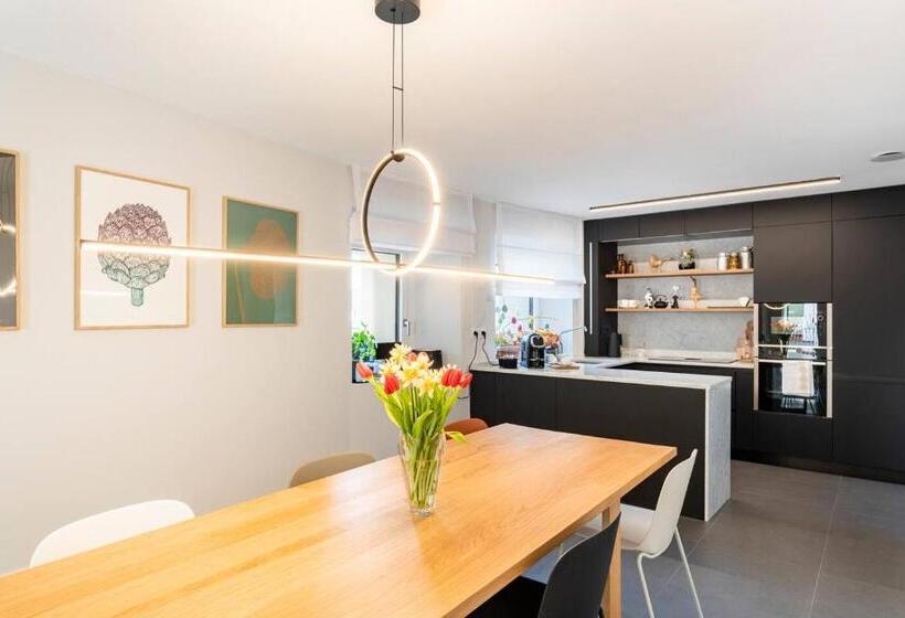 פנסיון Camere D Aria