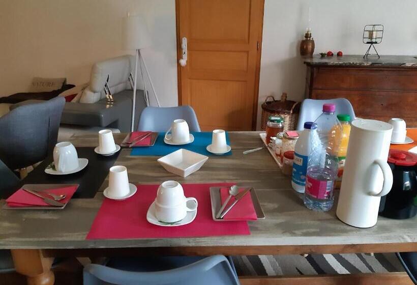 פנסיון Ferme Des Champs