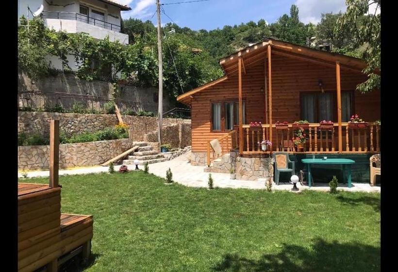 펜션 Guest House „ Mountain Rest“