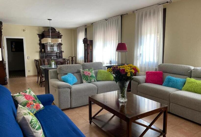 膳宿费 Habitaciones En Villa Coliving Masía Rural