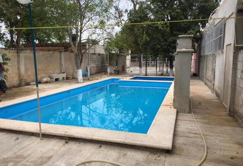 بنسيون Hospedaje Papagrande