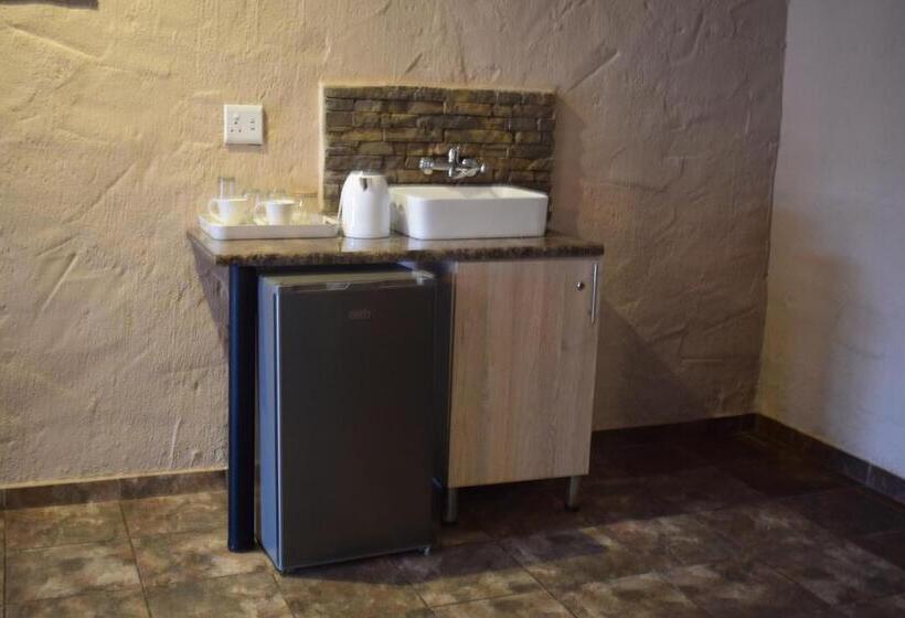 פנסיון Ko Khoneng Guest House