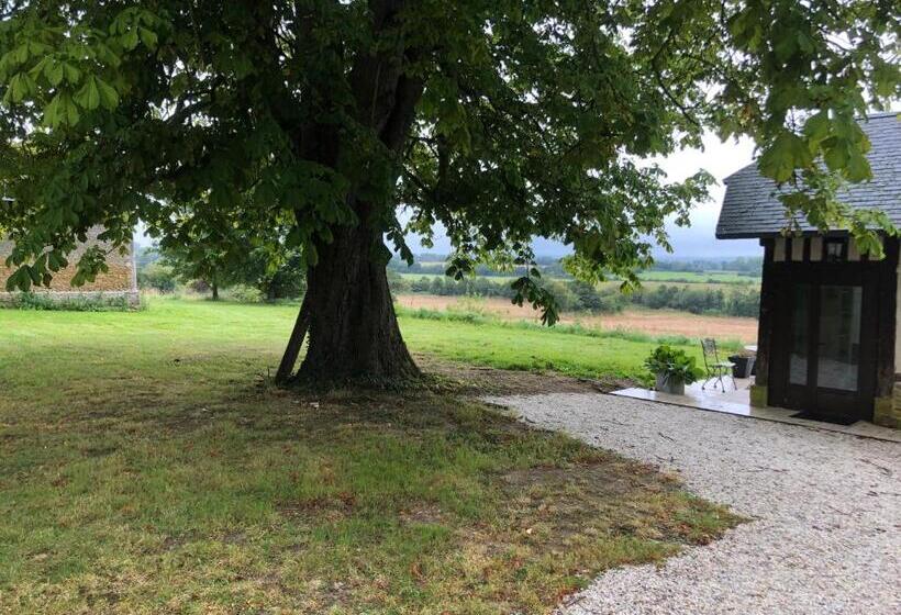 ペンション Le Manoir Des Bréholles