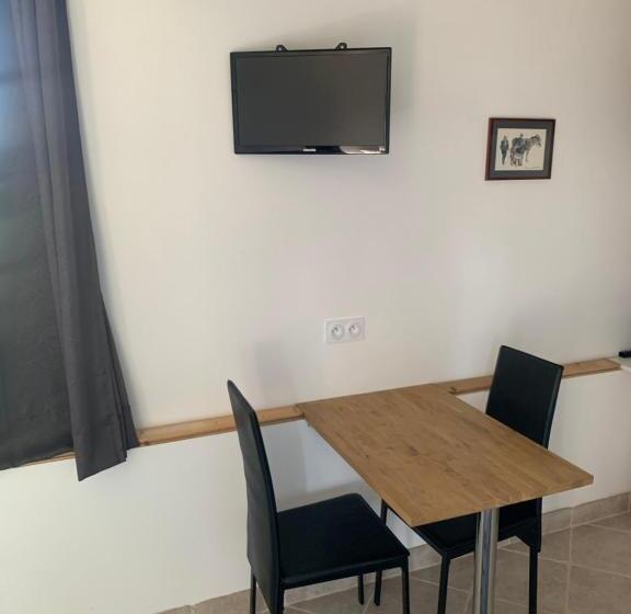 ペンション Le Manoir Des Bréholles