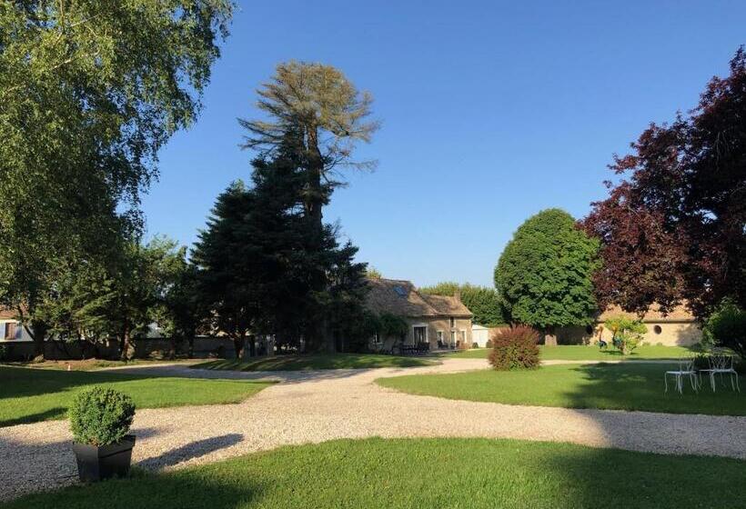 بنسيون Le Prieuré De Bazainville