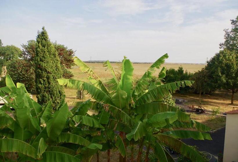 Пансион Les Trois Cèdres