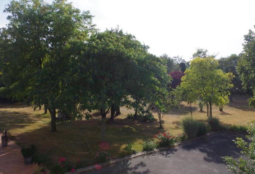 Пансион Les Trois Cèdres