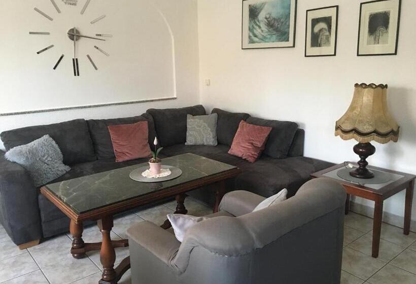 פנסיון Levendula Vendégház