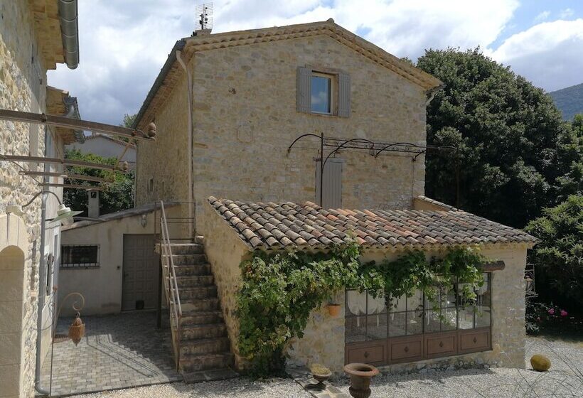 פנסיון Mas En Baronnies Provençales