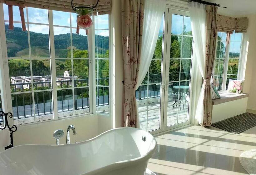 Пансион Misty English Cottage