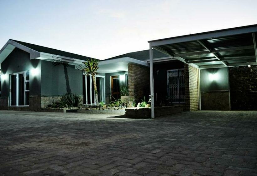 פנסיון Pasteur Guesthouse