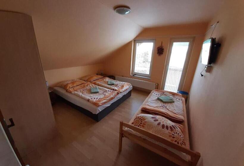 פנסיון Penzion A Chatový Camp Havraníky U Np Podyjí