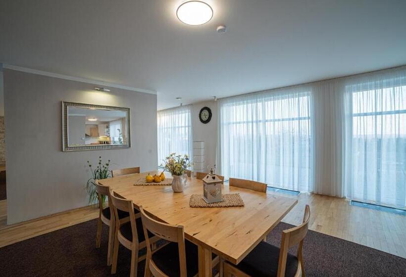 פנסיון Penzion Lomská Vyhlídka