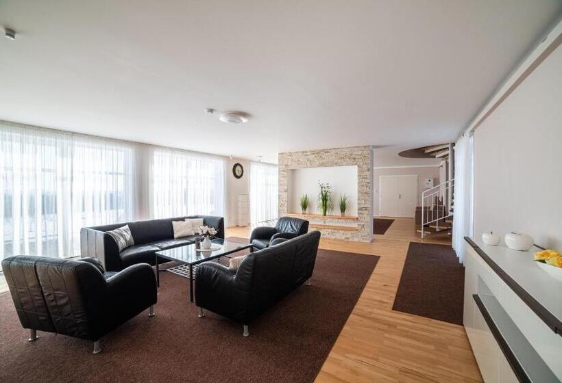 פנסיון Penzion Lomská Vyhlídka