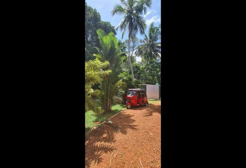 פנסיון Room In Bb  Suma Villa 240 Bentara Uragaha Elpitiya Rd Bentota 1