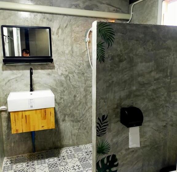 Пансион Smile Box Coffee & Resort