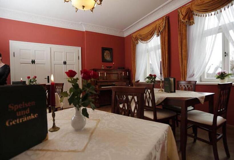 펜션 Villa Hierschel Droyßig