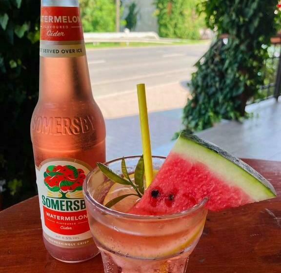 פנסיון Villa Negra Motel