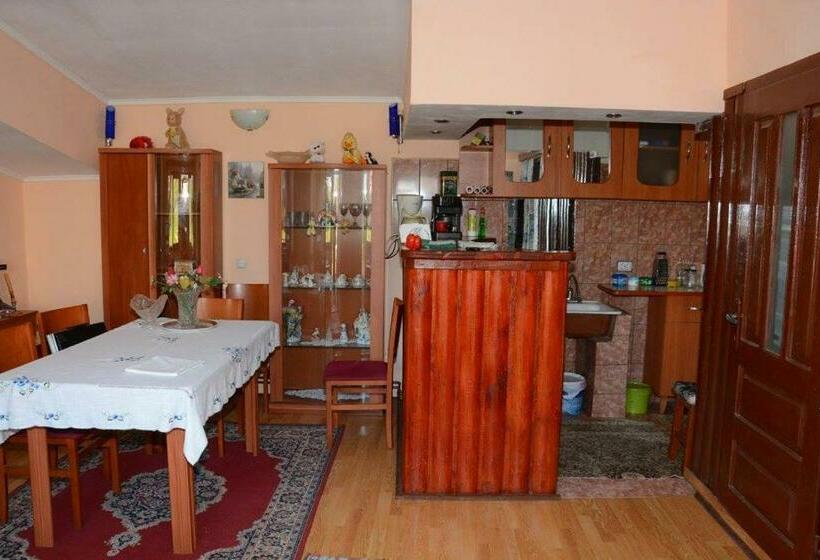 Pensiunea Fantana Rece