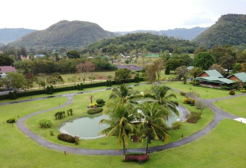 אתר נופש ทิพย์วาริน รีสอร์ท เขาใหญ่