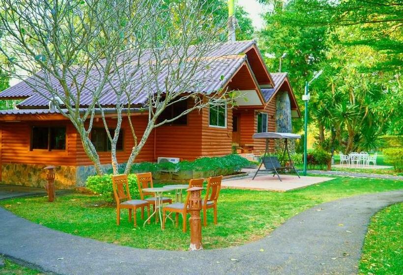 Resort ทิพย์วาริน รีสอร์ท เขาใหญ่