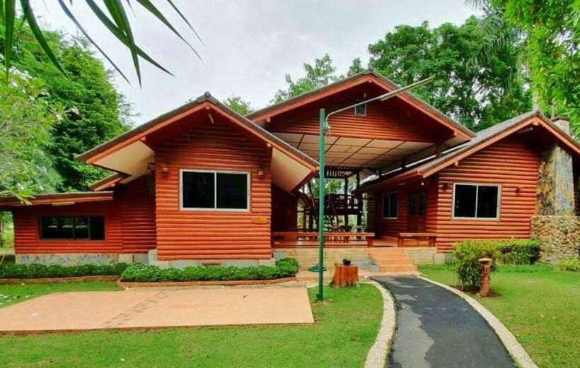 Resort ทิพย์วาริน รีสอร์ท เขาใหญ่