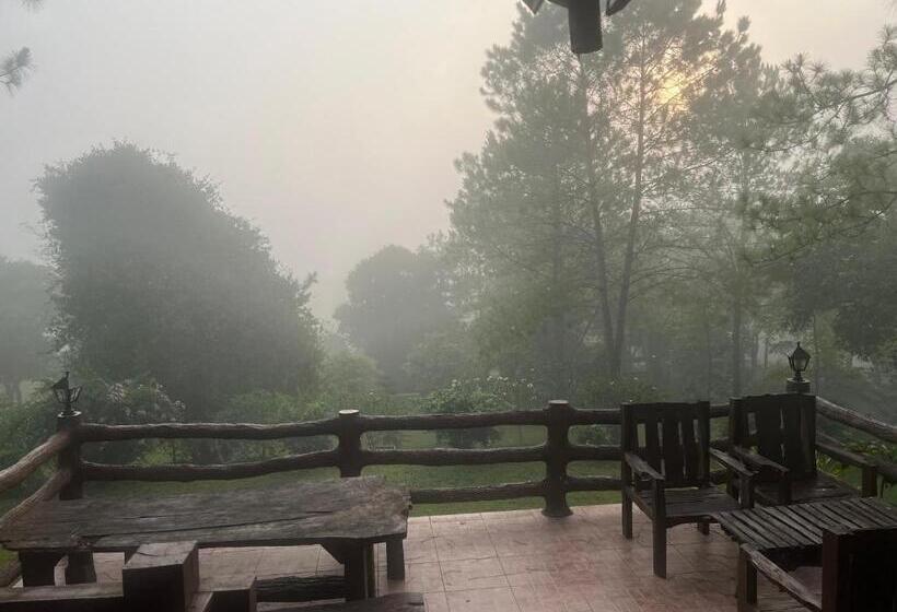 Resort ไร่นุชชม รีสอร์ทเขาค้อ