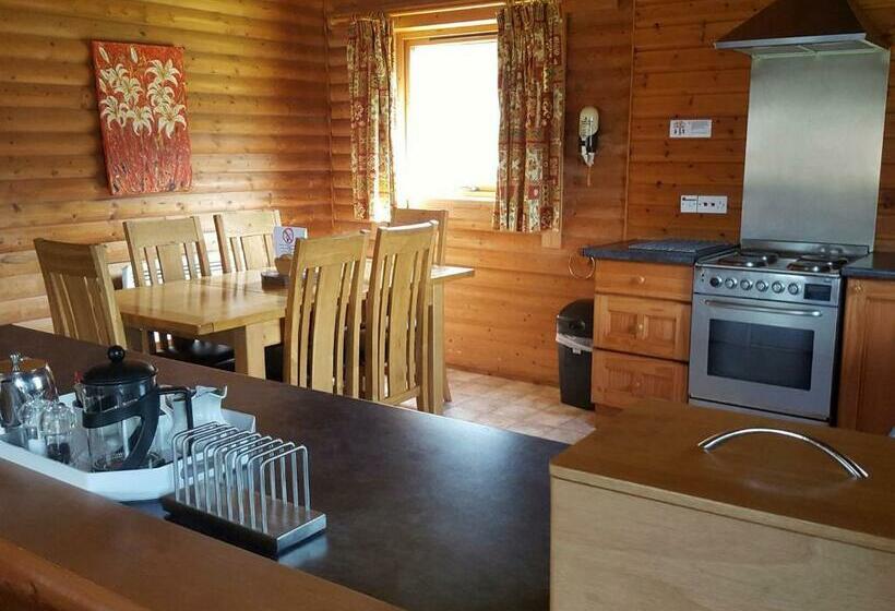 אתר נופש Pantglas Hall Lodges